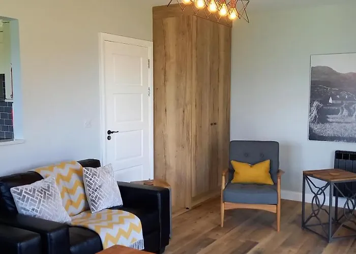 Murrisk - Self Catering Apartman *